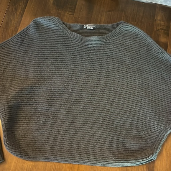 Vince Cashmere Wool Dolman Sweater - Picture 6 of 6